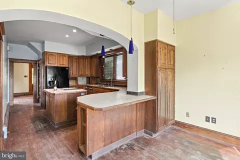 Kitchen - 6915 Beech Ave, Baltimore, MD 21206 photo 1 of 4