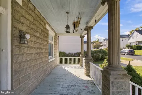 Exterior - 6915 Beech Ave, Baltimore, MD 21206 photo 5 of 12