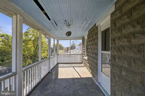 Exterior - 6915 Beech Ave, Baltimore, MD 21206 photo 7 of 12