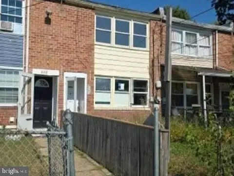 804 Rambo Ct, Halethorpe, MD 21227 photo 2