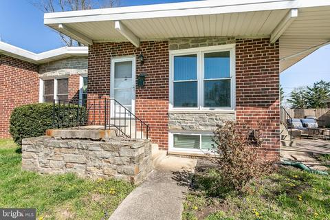 6700 Chippewa Ct, Baltimore, MD 21209 photo 3