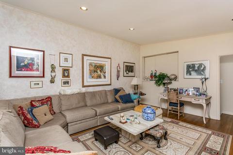 6700 Chippewa Ct, Baltimore, MD 21209 photo 4