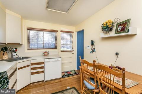 6700 Chippewa Ct, Baltimore, MD 21209 photo 7