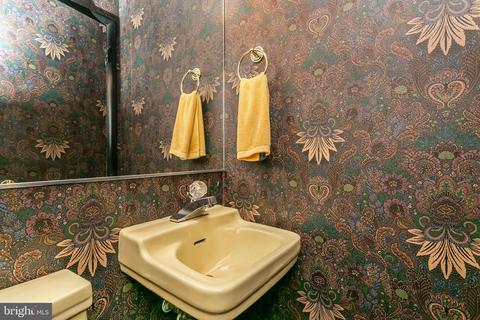 6700 Chippewa Ct, Baltimore, MD 21209 photo 14