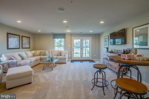 2913 Shaws Rd, Edgemere, MD 21219 photo 2