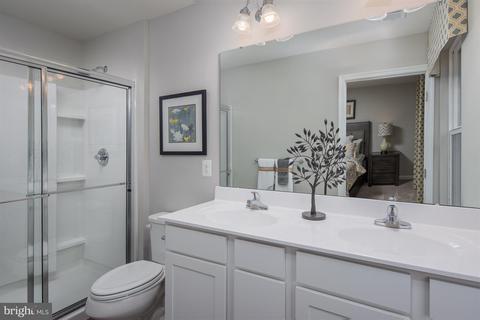 103 Shiningfield Ct, Middle River, MD 21220 photo 5
