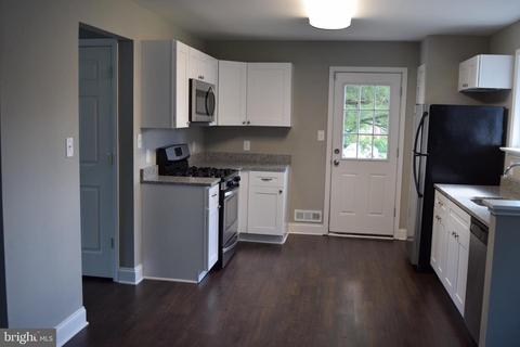 3301 Wild Cherry Rd, Windsor Mill, MD 21244 photo 17