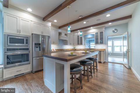 7732 Bay Front Rd, Sparrows Point, MD 21219 photo 1