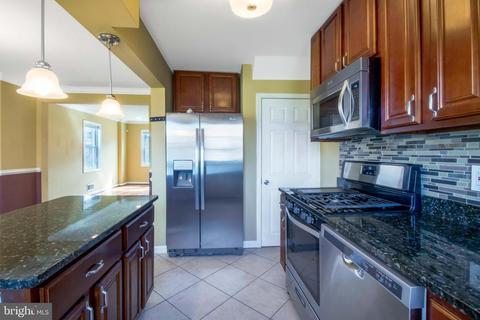 357 Grovethorn Rd, Middle River, MD 21220 photo 12