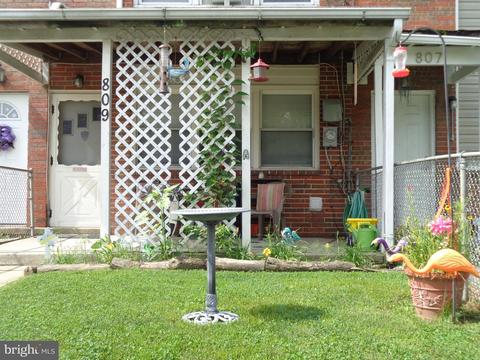 809 Regis Ct, Halethorpe, MD 21227 photo 1