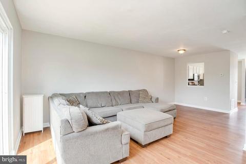 2110 Cedar Barn Way, Baltimore, MD 21244 photo 18
