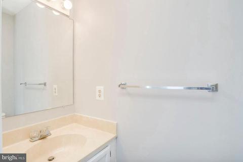 2110 Cedar Barn Way, Baltimore, MD 21244 photo 9