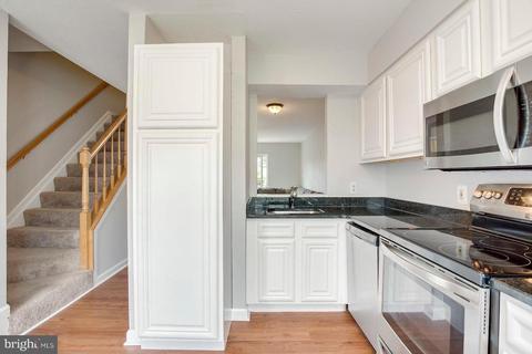 2110 Cedar Barn Way, Baltimore, MD 21244 photo 11