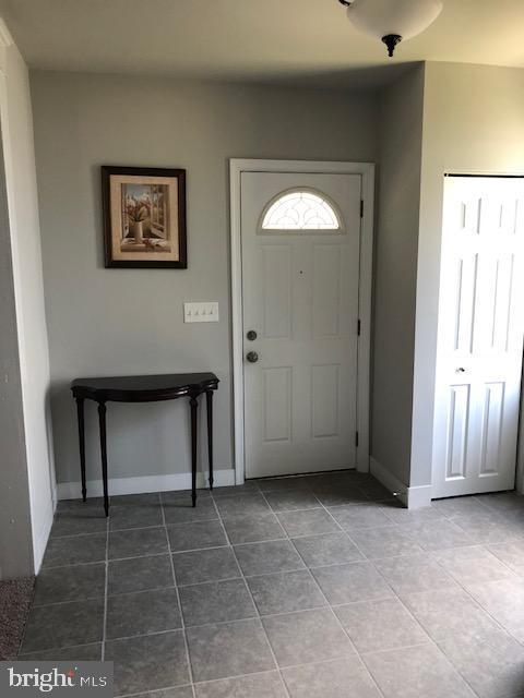 242 Clyde Ave, Baltimore Highlands, MD 21227 photo 8