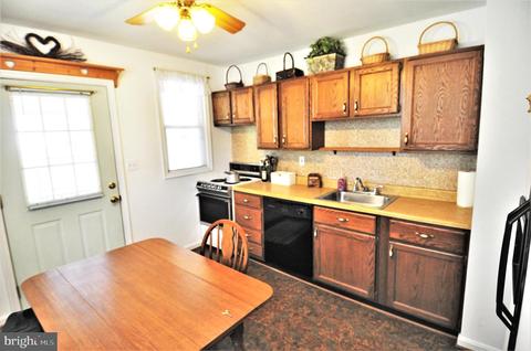 4702 Ridgeway Ave, Baltimore, MD 21206 photo 3