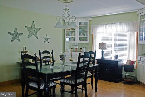 9106 Hinton Ave, Sparrows Point, MD 21219 photo 7