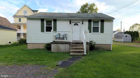 3739 Clarks Point Rd, Middle River, MD 21220 photo 1