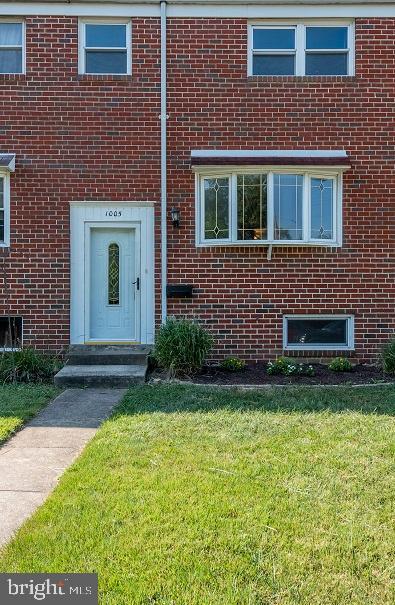 1005 Regina Dr, Halethorpe, MD 21227 photo 1