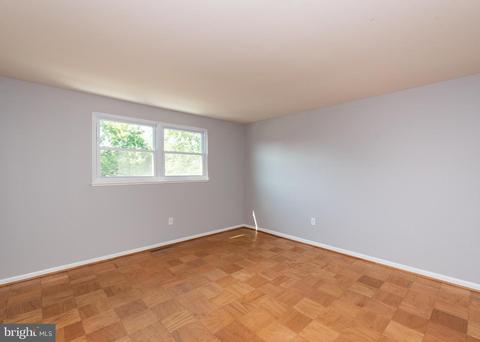 1005 Regina Dr, Halethorpe, MD 21227 photo 16