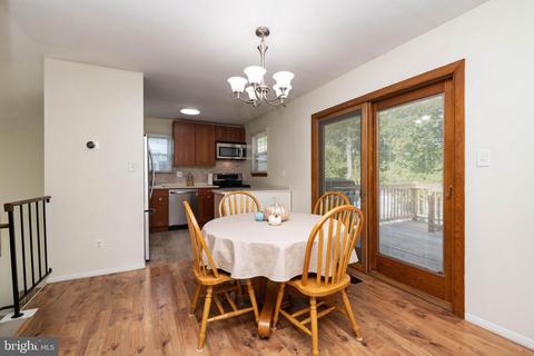 7130 Cunning Cir, Middle River, MD 21220 photo 10