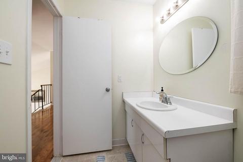 7130 Cunning Cir, Middle River, MD 21220 photo 20