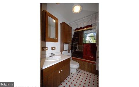 505 Gun Rd, Halethorpe, MD 21227 photo 17