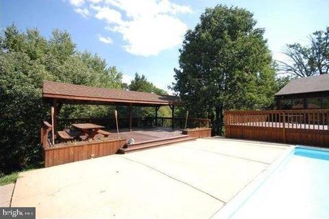 505 Gun Rd, Halethorpe, MD 21227 photo 10