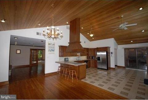 505 Gun Rd, Halethorpe, MD 21227 photo 6