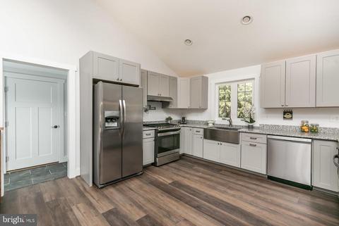 20003 Bollinger Rd, Millers, MD 21102 photo 6