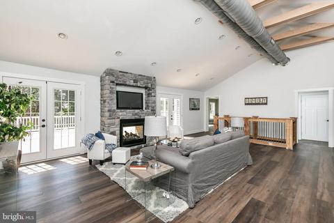 20003 Bollinger Rd, Millers, MD 21102 photo 14
