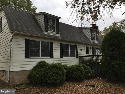 2943 Baltimore Ave, Baltimore Highlands, MD 21227 photo 1