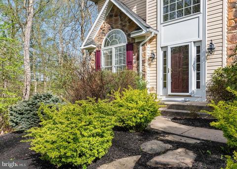 4 Copewood Ct, Millers, MD 21102 photo 2
