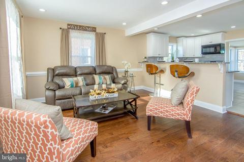 1136 Stephen Dr, Middle River, MD 21220 photo 4