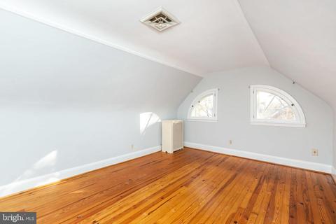 330 Murdock Rd, Baltimore, MD 21212 photo 8