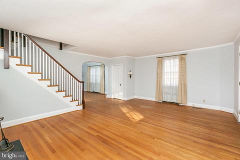 330 Murdock Rd, Baltimore, MD 21212 photo 5
