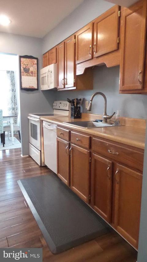 7160 Olivia Rd, Middle River, MD 21220 photo 12
