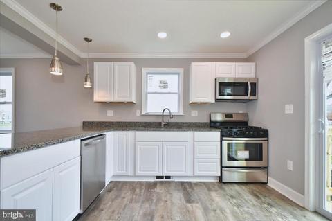 3508 Cornwall Ct, Dundalk, MD 21222 photo 4