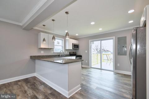 3508 Cornwall Ct, Dundalk, MD 21222 photo 3