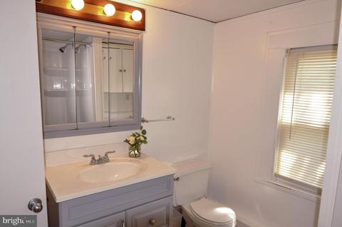 216 Clyde Ave, Baltimore Highlands, MD 21227 photo 37