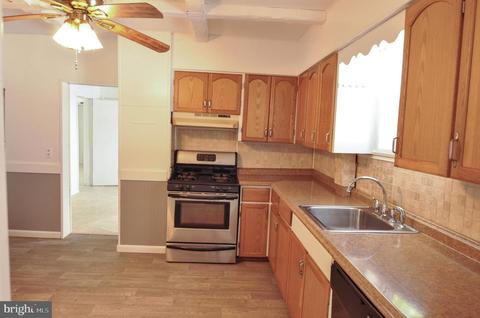216 Clyde Ave, Baltimore Highlands, MD 21227 photo 25