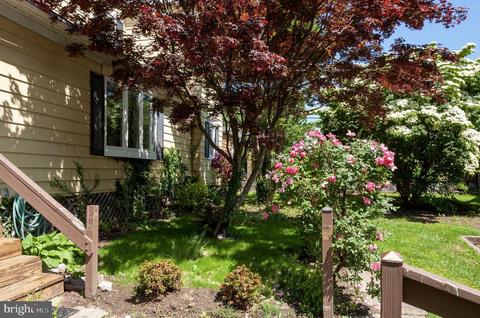 216 Clyde Ave, Baltimore Highlands, MD 21227 photo 4