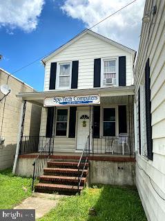 2705 Hammonds Ferry Rd, Halethorpe, MD 21227 photo 1