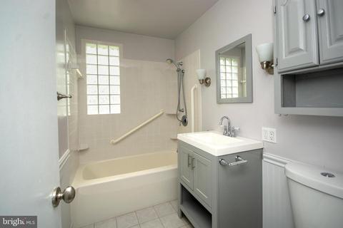 3516 Cornwall Ct, Dundalk, MD 21222 photo 24