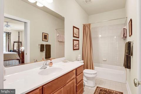 19111 Saint Abrahams Ct, Hampstead, MD 21074 photo 34
