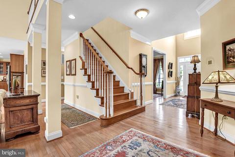 19111 Saint Abrahams Ct, Hampstead, MD 21074 photo 4