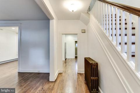 618 Orpington Rd, Baltimore, MD 21229 photo 4