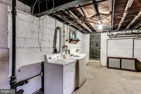 618 Orpington Rd, Baltimore, MD 21229 photo 30