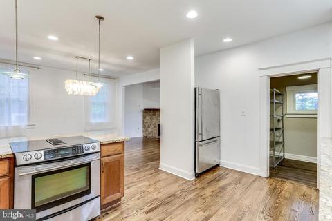 618 Orpington Rd, Baltimore, MD 21229 photo 14