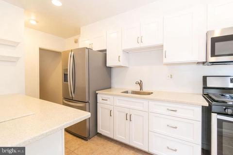 1 Regester Ave, Baltimore, MD 21212 photo 8