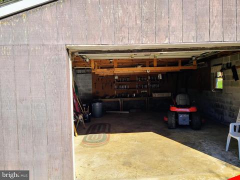 19207 Falls Rd, Hampstead, MD 21074 photo 42